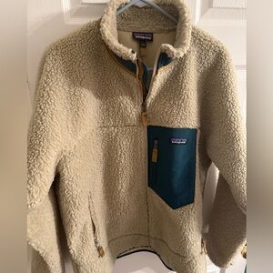 Patagonia Men’s Large Retro Pile Fleece Jacket - Cream and Teal